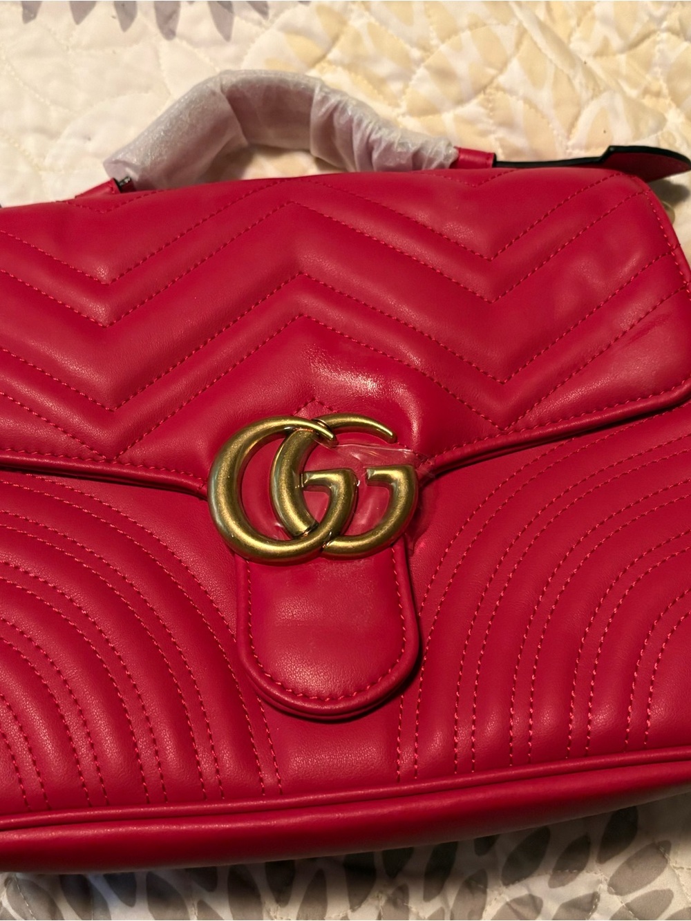 New Never Used authentic Gucci Pink Quilted GG Marmont Top Handle Shoulder Bag